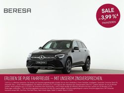 Grau Gebraucht 2021 Mercedes GLC300 AMG SUV | 43.980 € (Fairer Preis)