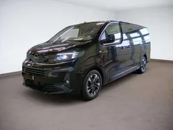 Lackierung schwarz perla nera/ Gebraucht 2024 Opel Zafira Life Edition Van | 36.990 € (Superpreis)