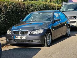 Grau Gebraucht 2005 BMW 320 Limousine | 3.500 € (Fairer Preis)
