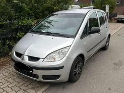 Grau Gebraucht 2004 Mitsubishi Colt Invite Kleinwagen | 1.650 € (Fairer Preis)