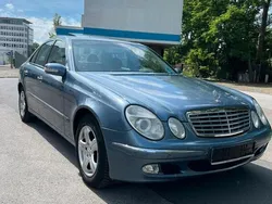 Braun Gebraucht 2005 Mercedes E200 Elegance Limousine | 4.400 € (Superpreis)