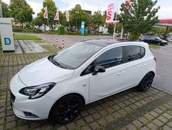 Weiß Gebraucht 2017 Opel Corsa Color Edition Limousine | 8.700 € (Fairer Preis)