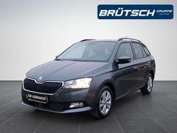 Quarzgrau metallic Gebraucht 2021 Skoda Fabia Style Kombi | 18.280 € (Fairer Preis)