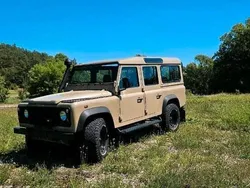 Beige Gebraucht 2005 Land Rover Defender SUV | 45.000 €