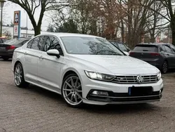Weiß Gebraucht 2015 VW Passat R-line Limousine | 11.300 € (Fairer Preis)