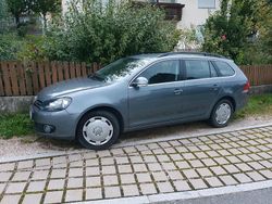Grau Gebraucht 2011 VW Golf VI Comfortline Kombi | 5.490 € (Fairer Preis)