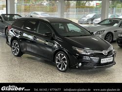 Schwarz Gebraucht 2016 Toyota Auris Design Kombi | 11.950 € (Fairer Preis)