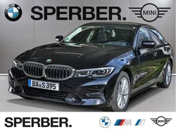 Schwarz Gebraucht 2022 BMW 330 Sport Line Limousine | 38.220 € (Etwas zu teuer)