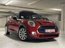 Rot Gebraucht 2014 Mini Cooper S Kleinwagen | 13.970 € (Fairer Preis)
