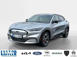 Iconicsilber Gebraucht 2021 Ford Mustang Mach-E SUV | 29.880 € (Guter Preis)