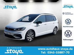 Weiß Gebraucht 2024 VW Touran Highline Van / Kleinbus | 39.450 € (Teuer)