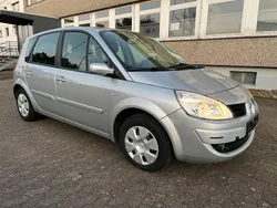 Silber Gebraucht 2007 Renault Mégane II Limousine | 1.890 €