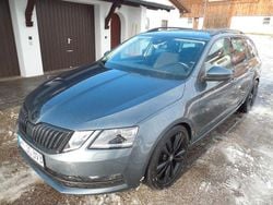 Grau Gebraucht 2020 Skoda Octavia Ambition Kombi | 16.375 € (Guter Preis)