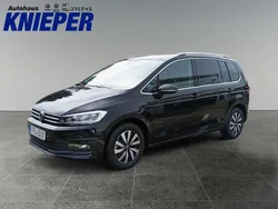 Schwarz Gebraucht 2024 VW Touran Highline Van / Kleinbus | 41.800 € (Teuer)