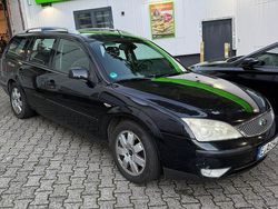 Schwarz Gebraucht 2004 Ford Mondeo Kombi | 1.200 € (Fairer Preis)