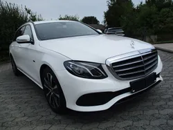 Weiß Gebraucht 2020 Mercedes E300 Limousine | 22.998 € (Fairer Preis)