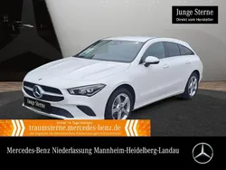 Weiß Gebraucht 2022 Mercedes CLA250e Shooting Brake Progressive Kombi | 27.890 € (Guter Preis)