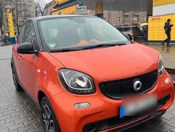 Orange Gebraucht 2015 Smart ForFour Passion Limousine | 7.700 € (Fairer Preis)