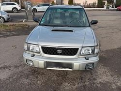Silber Gebraucht 1999 Subaru Forester SUV | 6.500 €