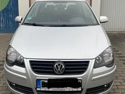 Grau Gebraucht 2005 VW Polo Kleinwagen | 1.800 € (Fairer Preis)
