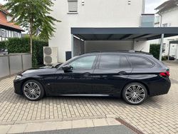 Schwarz Gebraucht 2022 BMW 530 Performance Kombi | 46.100 € (Teuer)