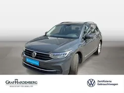 Grau Gebraucht 2021 VW Tiguan Life SUV | 29.444 € (Guter Preis)