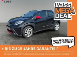 Schwarz Gebraucht 2022 Toyota Aygo Play Kleinwagen | 14.980 € (Fairer Preis)