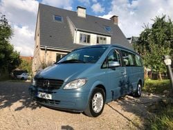 Blau Gebraucht 2005 Mercedes Viano Marco Polo Van / Kleinbus | 21.390 €