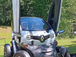Weiß Gebraucht 2019 Renault Twizy Kleinwagen | 5.930 € (Etwas zu teuer)