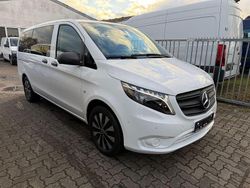 Weiß Gebraucht 2024 Mercedes Vito Van | 39.990 €