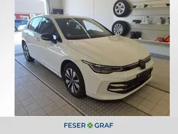 Pure white Gebraucht 2024 VW Golf VIII Goal Limousine | 29.740 € (Superpreis)