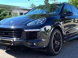 Schwarz Gebraucht 2016 Porsche Cayenne S Black Edition SUV | 59.500 €