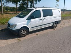 Weiß Gebraucht 2008 Mercedes Vito Van / Kleinbus | 5.000 €
