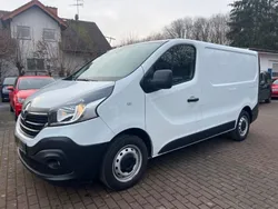 Gletscherweiss Gebraucht 2021 Renault Trafic Komfort Van | 11.990 €