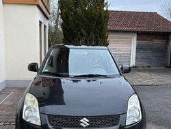 Schwarz Gebraucht 2009 Suzuki Swift Club Limousine | 2.990 € (Fairer Preis)