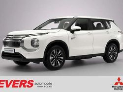 Weiß (andenweiß) Neu 2025 Mitsubishi Outlander P-HEV SUV | 46.490 € (Superpreis)