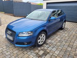 Blau Gebraucht 2010 Audi A3 Sportback Kleinwagen | 6.900 € (Etwas zu teuer)