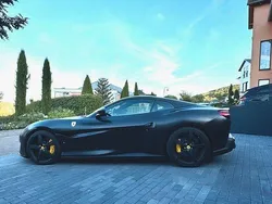 Schwarz Gebraucht 2020 Ferrari Portofino Cabrio | 203.999 € (Etwas zu teuer)