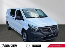 Weiß Gebraucht 2023 Mercedes Vito Van / Kleinbus | 27.311 € (Guter Preis)