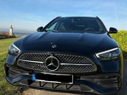 Schwarz Gebraucht 2023 Mercedes C300e AMG line Kombi | 38.790 € (Fairer Preis)