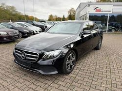 Schwarz Gebraucht 2020 Mercedes E200 Limousine | 14.899 € (Guter Preis)