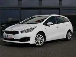Weiß Gebraucht 2018 Kia Ceed Sportswagon Edition 7 Kombi | 13.300 € (Fairer Preis)
