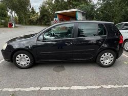 Schwarz Gebraucht 2007 VW Golf V Edition Limousine | 2.600 € (Fairer Preis)