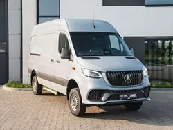 Blue grey Neu 2025 Mercedes Sprinter AMG Van | 80.325 €