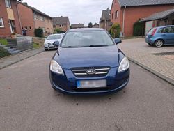 Blau Gebraucht 2008 Kia Ceed Kleinwagen | 3.700 € (Fairer Preis)
