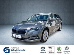 Graphitegrau metallic (metallic) Gebraucht 2024 Skoda Octavia Ambition Kombi | 25.430 € (Guter Preis)