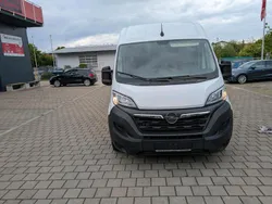 Weiß Gebraucht 2023 Opel Movano Edition Van | 22.890 € (Superpreis)
