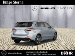 Gebraucht 2024 Mercedes B200 Van / Kleinbus | 34.450 € (Fairer Preis)