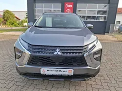 Platinumgrau Gebraucht 2022 Mitsubishi Eclipse Cross SUV | 24.290 € (Fairer Preis)