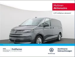 Grau Gebraucht 2024 VW Multivan Life Van / Kleinbus | 57.870 € (Fairer Preis)